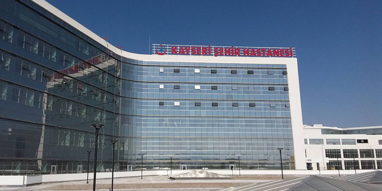 Hastane çalışanının 'ameliyat sırası' dolandırıcılığı: Hapse çarptırıldı