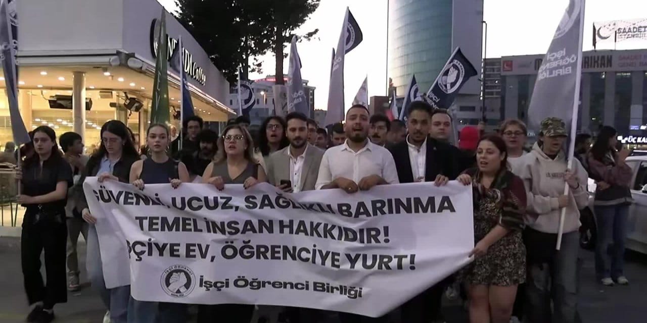 Cevizlibağ Kız Yurdu önünde eylem: "Taciz değil barınmak istiyoruz"