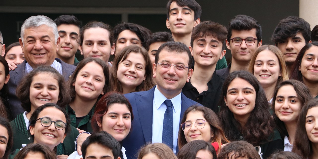 İmamoğlu'ndan öğrenci yurdu mesajı: Biz çözeriz