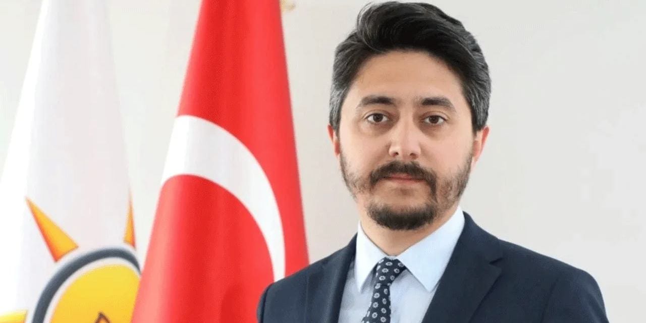 AKP'de istifa rüzgarı: İki günde 5 istifa!