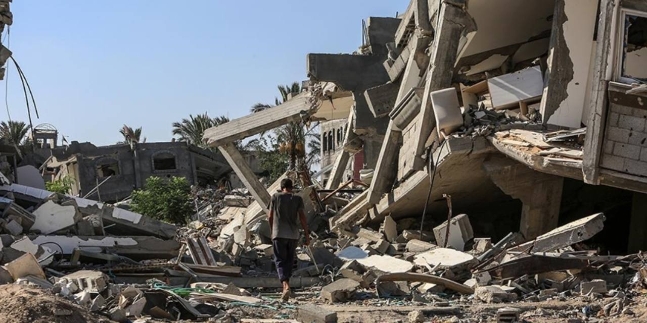 İsrail'in saldırıları devam ediyor: Can kaybı 65 bin 174'e çıktı