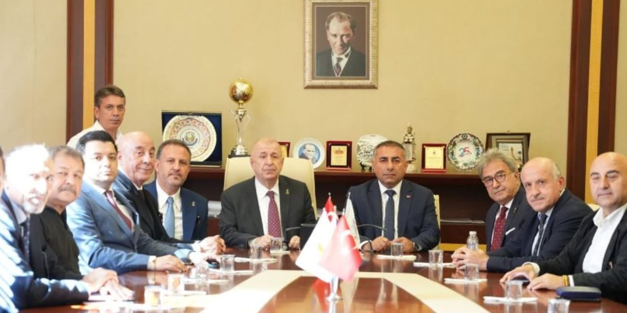 Ümit Özdağ'dan CHP'li belediyelere geçmiş olsun ziyareti