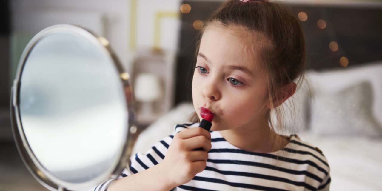 Çocuğunuzun yüzüne sürdürmeyin: 'Yüz boyaları testten geçirilmiyor'