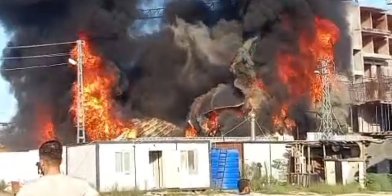 işçilerin kaldığı konteynerlerde yangın