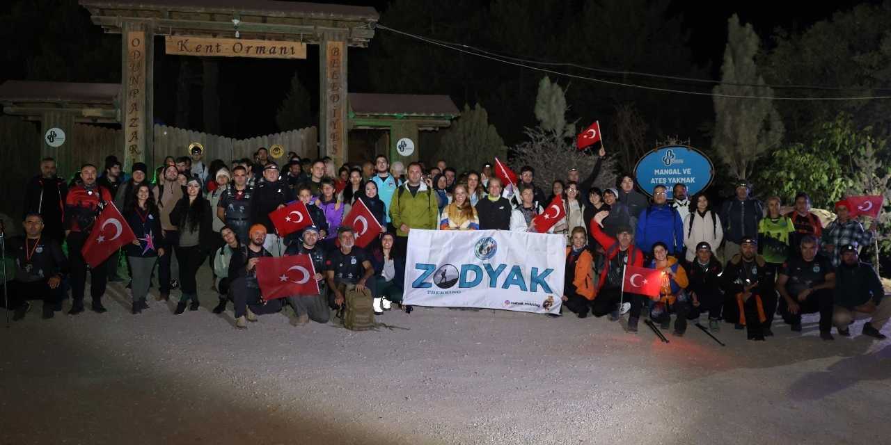 Eskişehir'de 8 kilometrelik gece yürüyüşü!