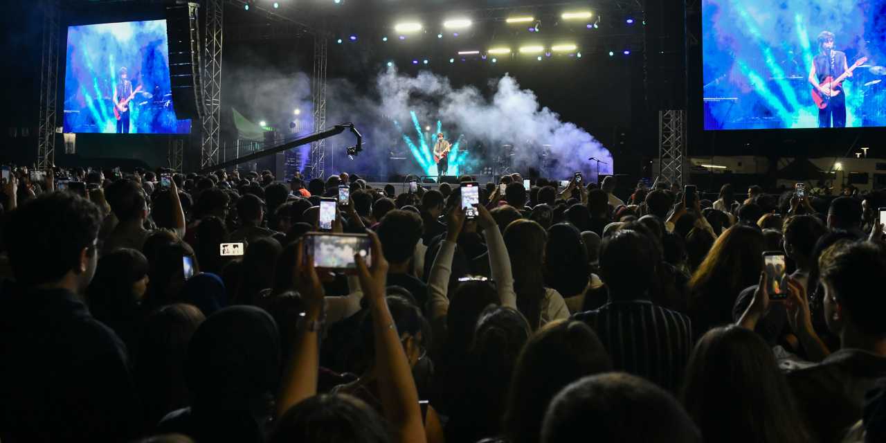 Atatürk Orman Çiftliği'nde Mavi Gri ve Adamlar rüzgarı!