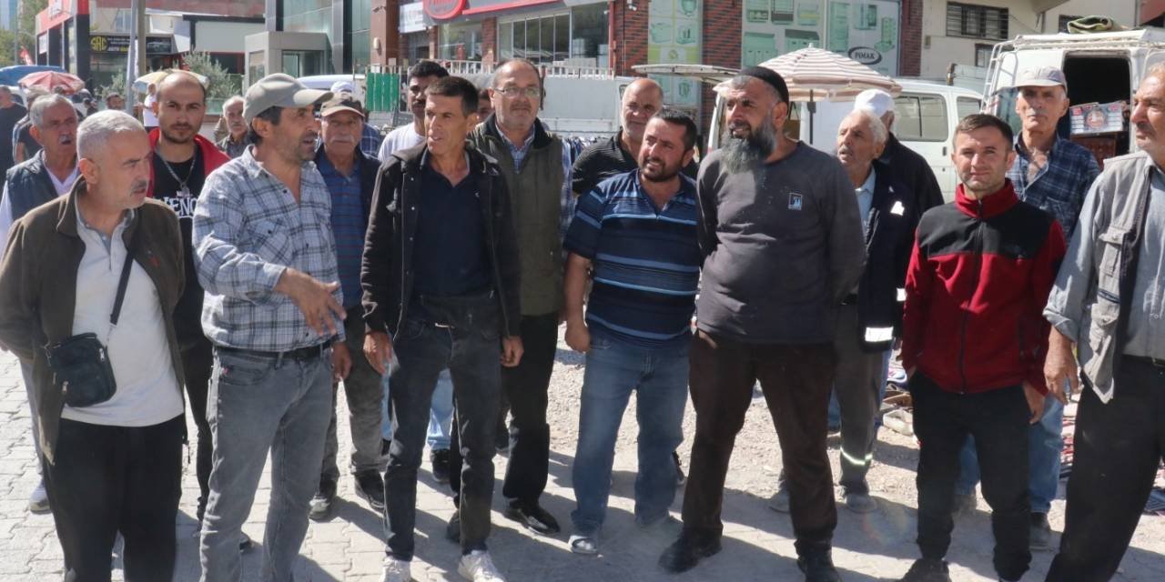 Bit pazarı esnafı ayakta