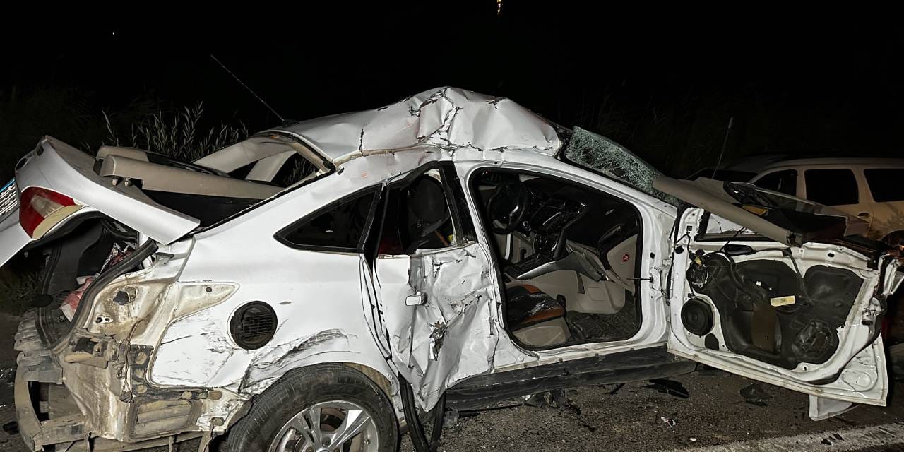 Uşak-Afyon yolunda TIR ile otomobil çarpıştı: 1 can kaybı