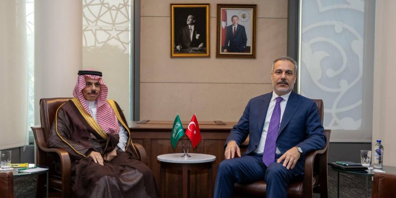 Hakan Fidan ABD'de Suudi mevkidaşıyla görüştü