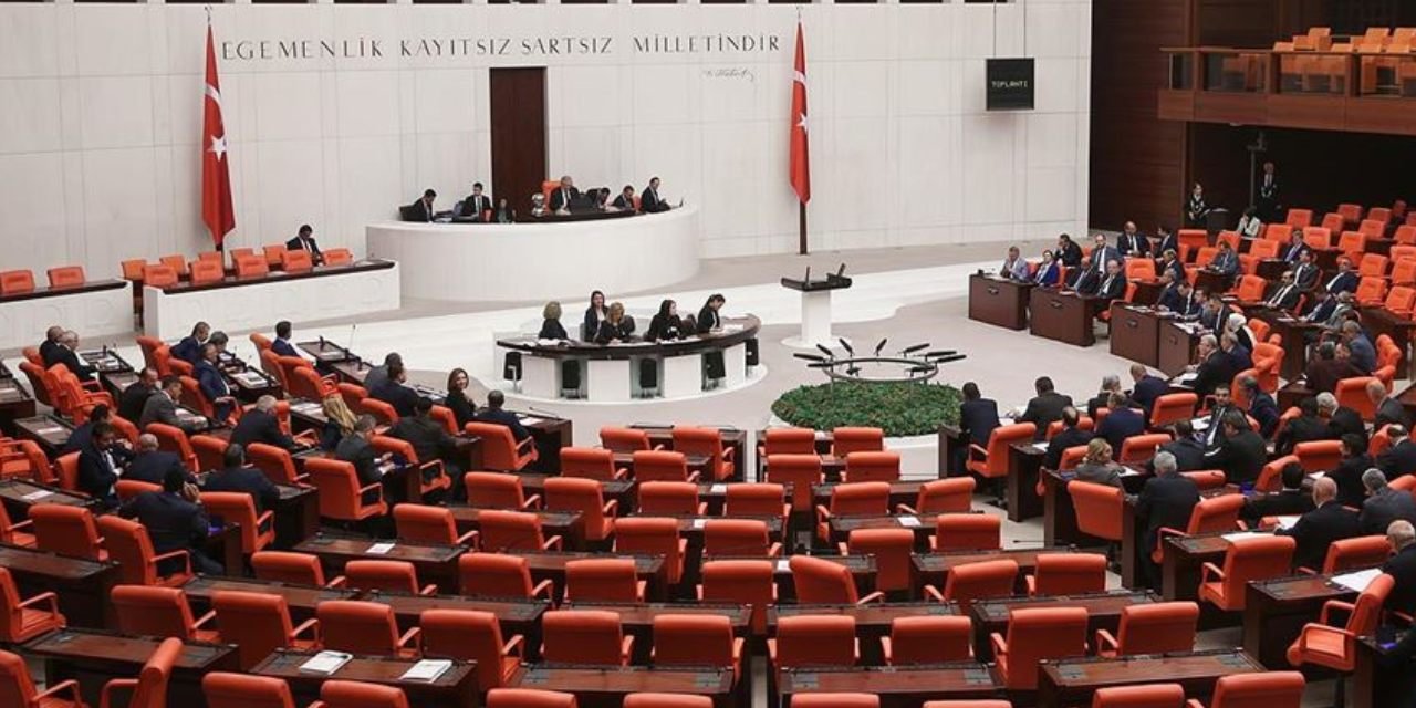 Milletvekillerini üzecek talep Meclis'e sunuldu! Kabul ederlerse kara kara düşünecekler