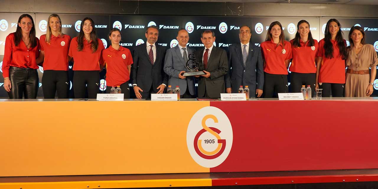 Galatasaray sözleşme uzattı