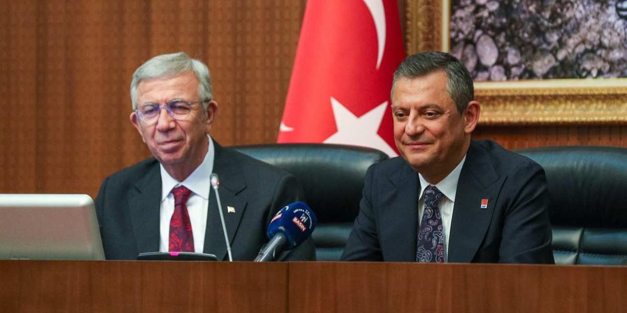 CHP lideri Özel: 10 parmağında 10 kara olanlar, Mansur Başkanımıza leke süremez