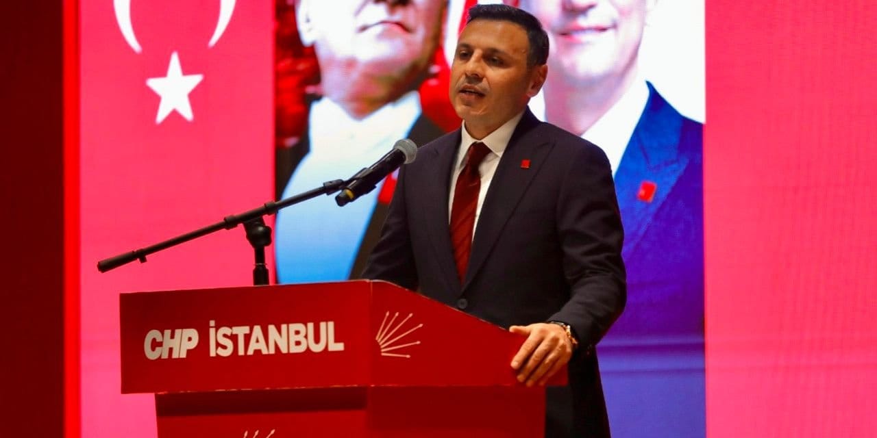 Son dakika | YSK'dan karar gelene kadar tebliğcilere sayfa sayfa tutanak yazdırdılar! CHP kongresinde oy verme işlemi sona erdi