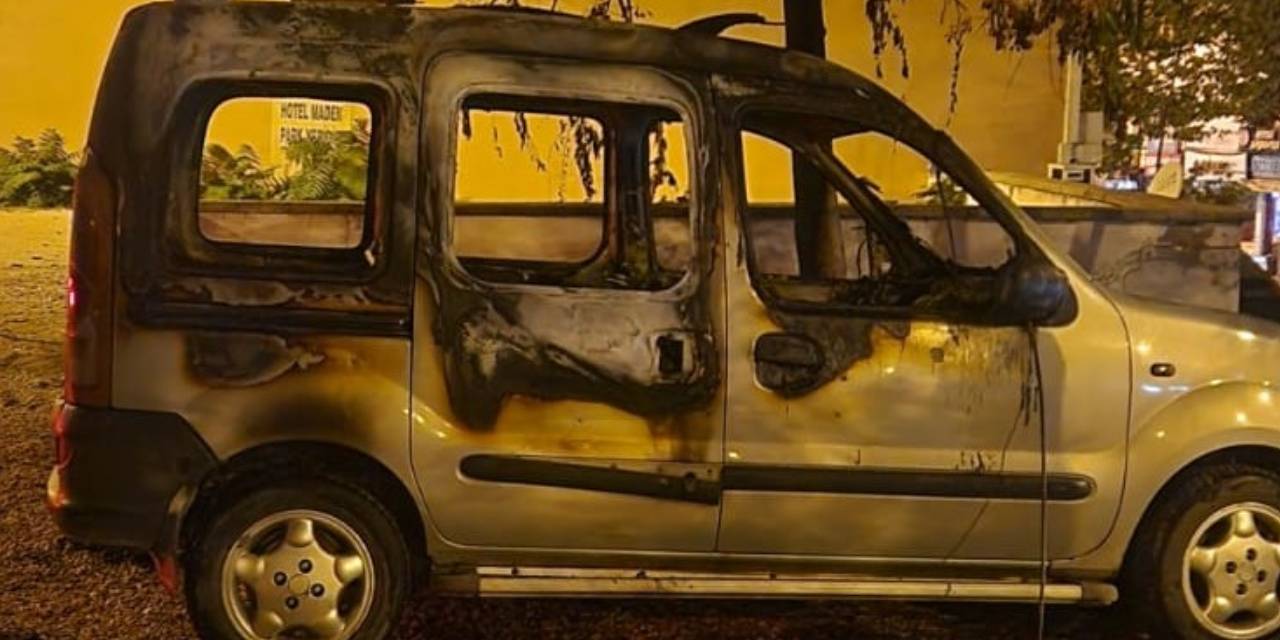 Amasya'da otoparkta araç yangını: Art arda patlamalar!