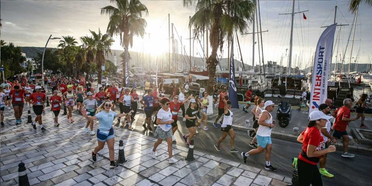 Akın var akın Bodrum'a akın