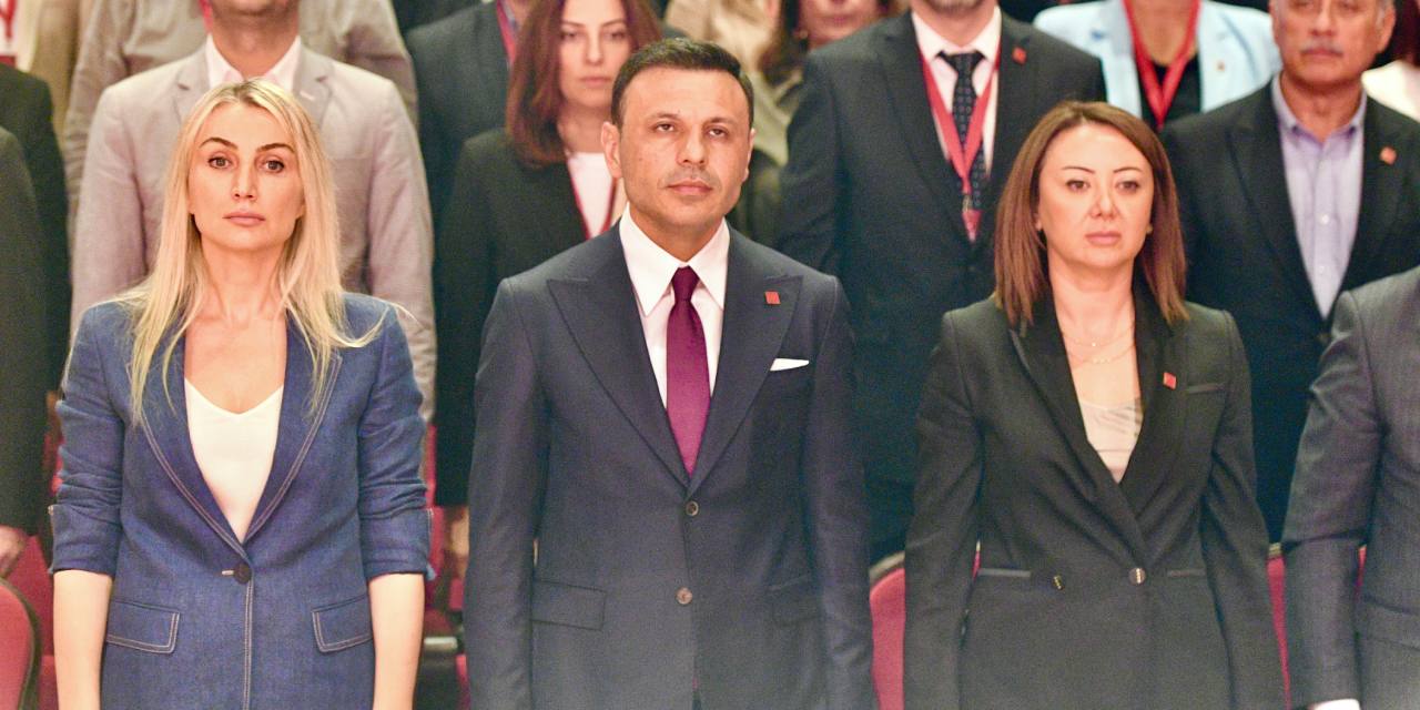 Özgür Çelik'ten ilk açıklama: Tüm engellemelere rağmen yeniden il başkanı!