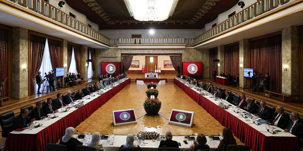 DEM Parti'den kritik süreç açıklaması: İkinci aşamaya geçiyoruz