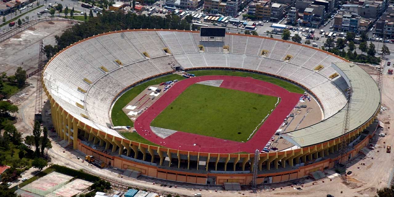 55 yıllık Atatürk Stadı'na 2 talip çıktı