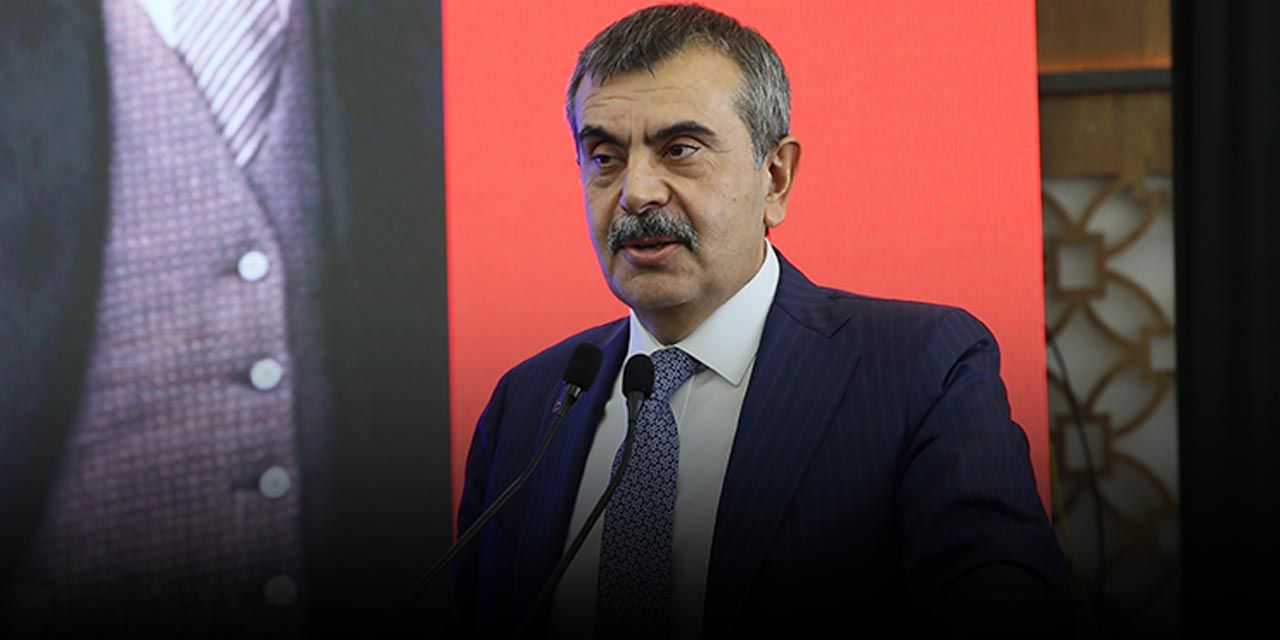 Bakan Tekin'den devlet okullarındaki 'kayıt parası' sorusuna yanıt: Şikayet yok