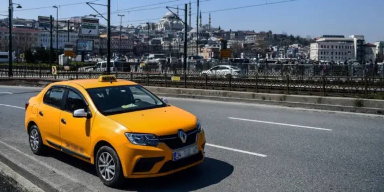 Turistten 400 bin lira çarptı: Taksicinin kredi kartı oyunu böyle ortaya çıktı