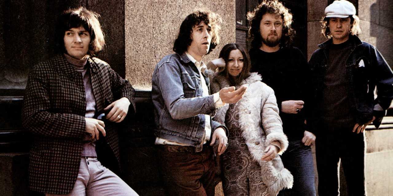 Ünlü müzik grubunun kurucusu hayatını kaybetti