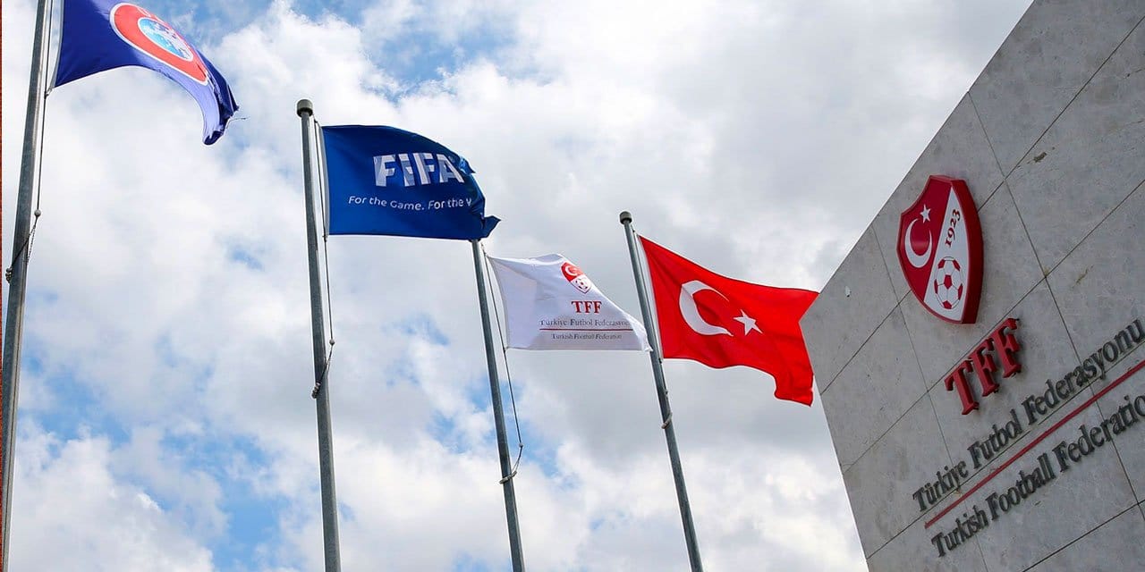 Süper Lig'de haftanın hakemleri açıklandı: MHK'den ilginç atamalar