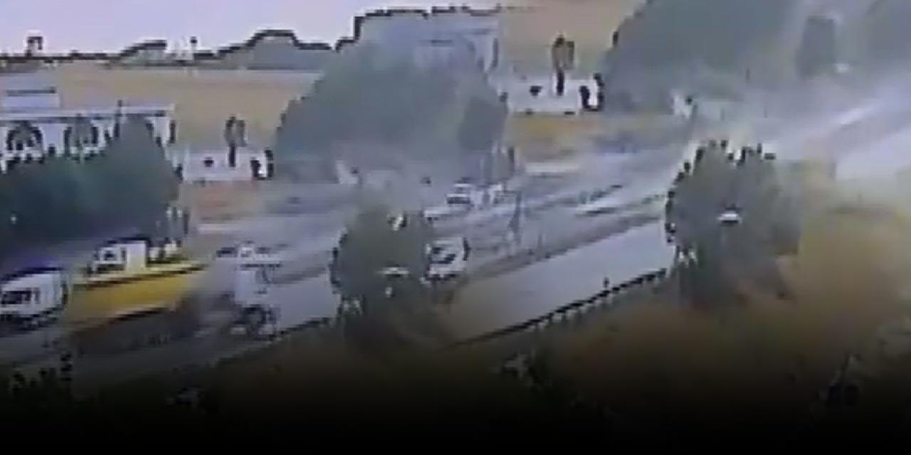 İstanbul'daki feci kazanın görüntüleri ortaya çıktı: Hafriyat kamyonu böyle devrildi!