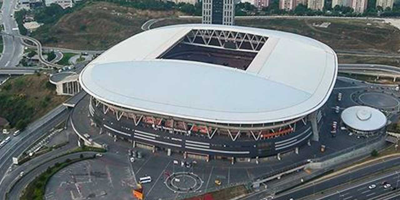 Galatasaray'dan isyan ettiren Liverpool maçı kararı