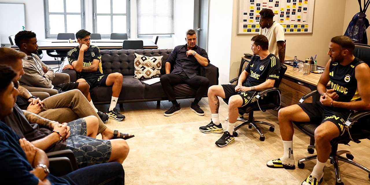 Sadettin Saran'ın futbolcular ile konuşması ortaya çıktı