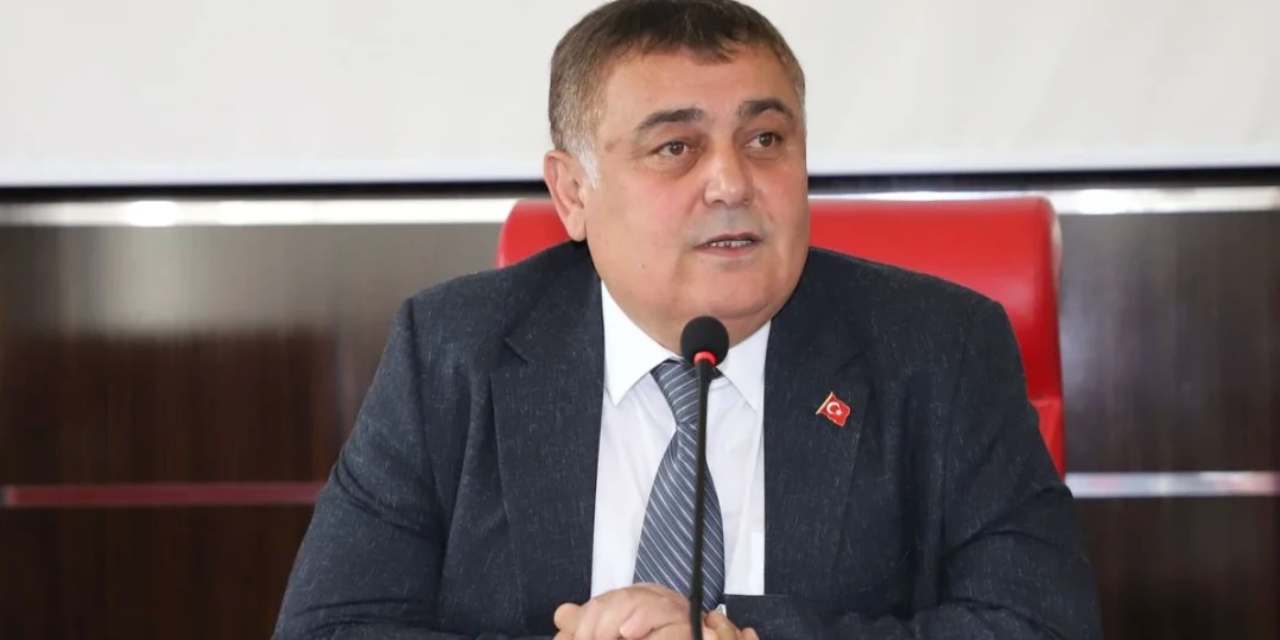 Son dakika | Aksu Belediye Başkanı CHP'den istifa etti!