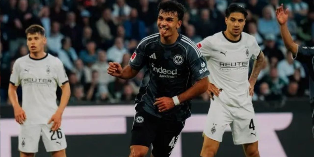 Can Uzun 5'te 5 yaptı: 10 gollü maçı Frankfurt kazandı