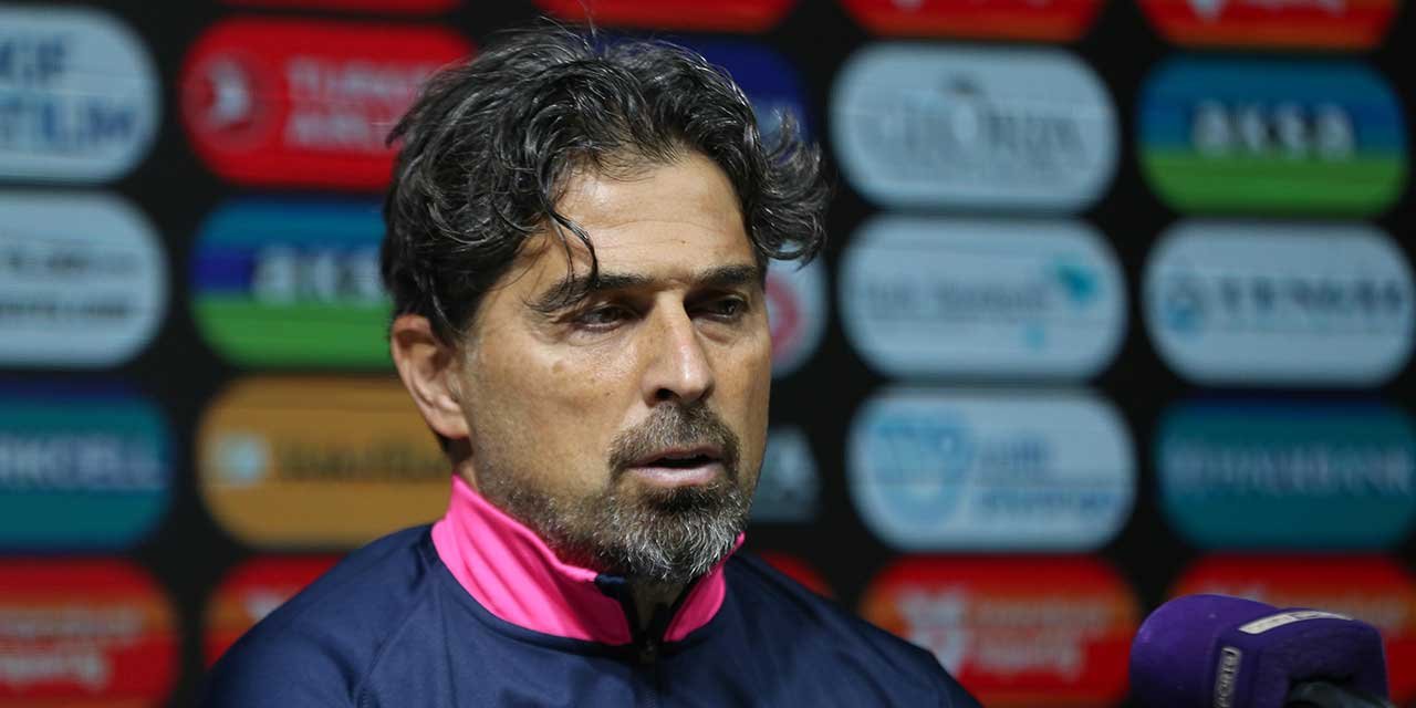 İlhan Palut: Maçı çevirmek için uğraştık