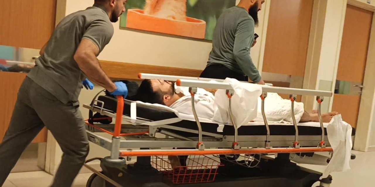 Laf atma kavgası kanlı bitti: 26 yaşındaki genç yaşam mücadelesi veriyor