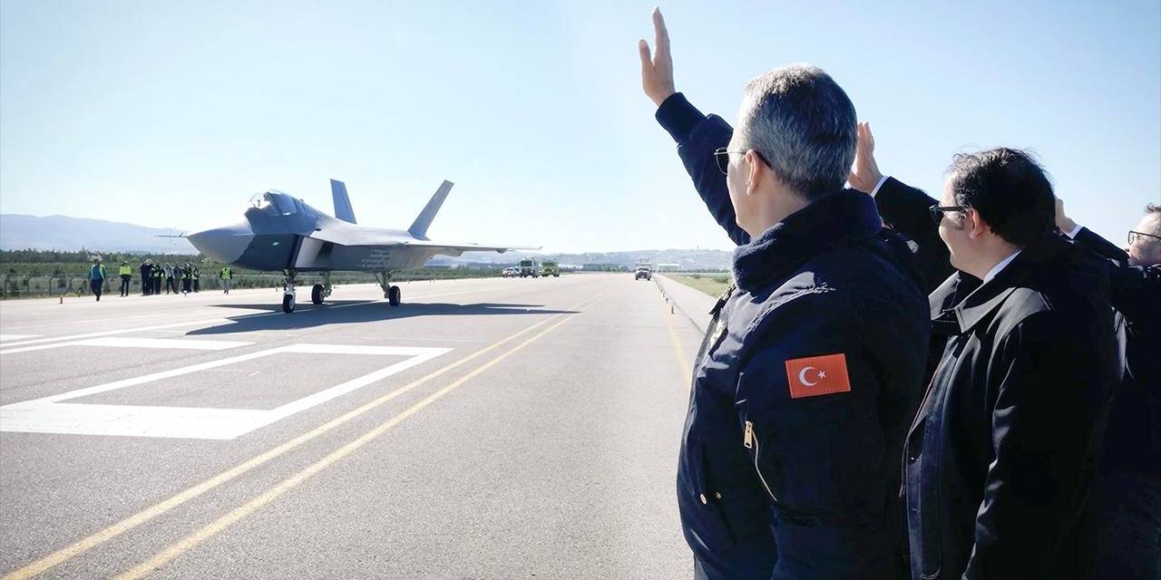 KAAN konusunda anlaşamadılar: Dışişleri 'üretim yapılamayacak' derken Savunma Sanayii 'sıkıntı yok' dedi