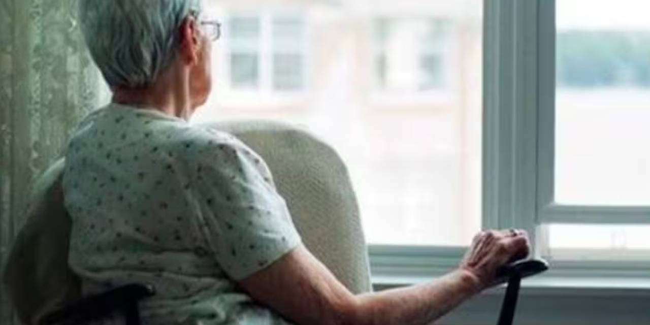 25 yıl çalışan emekli, pahalı diye  işitme cihazı alamadı: Olayı anlatan doktor isyan etti