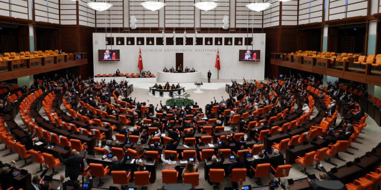 Bir parti daha Meclis açılışına katılmayacak