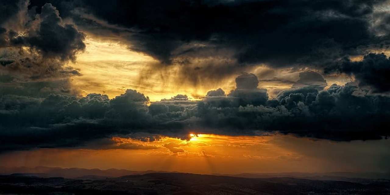 Meteoroloji uzmanı "Umarım bu kez tutmaz ama" dedi: İlçe ilçe sayarak kapıdaki felaketi açıkladı!