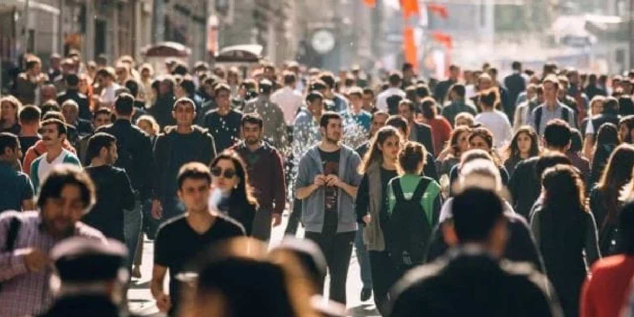 Türkiye'nin yüzde 81'i yaşam biçimine müdahale kaygısı yaşıyor!