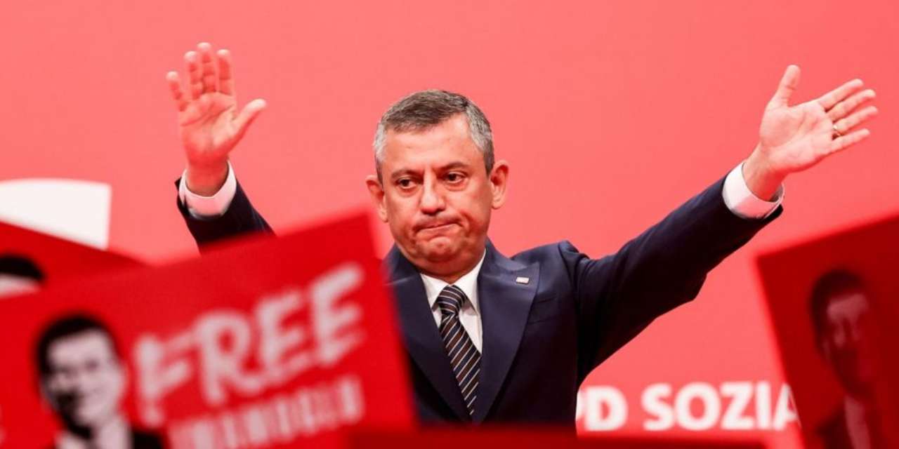 CHP üçüncü kez kampa girecek