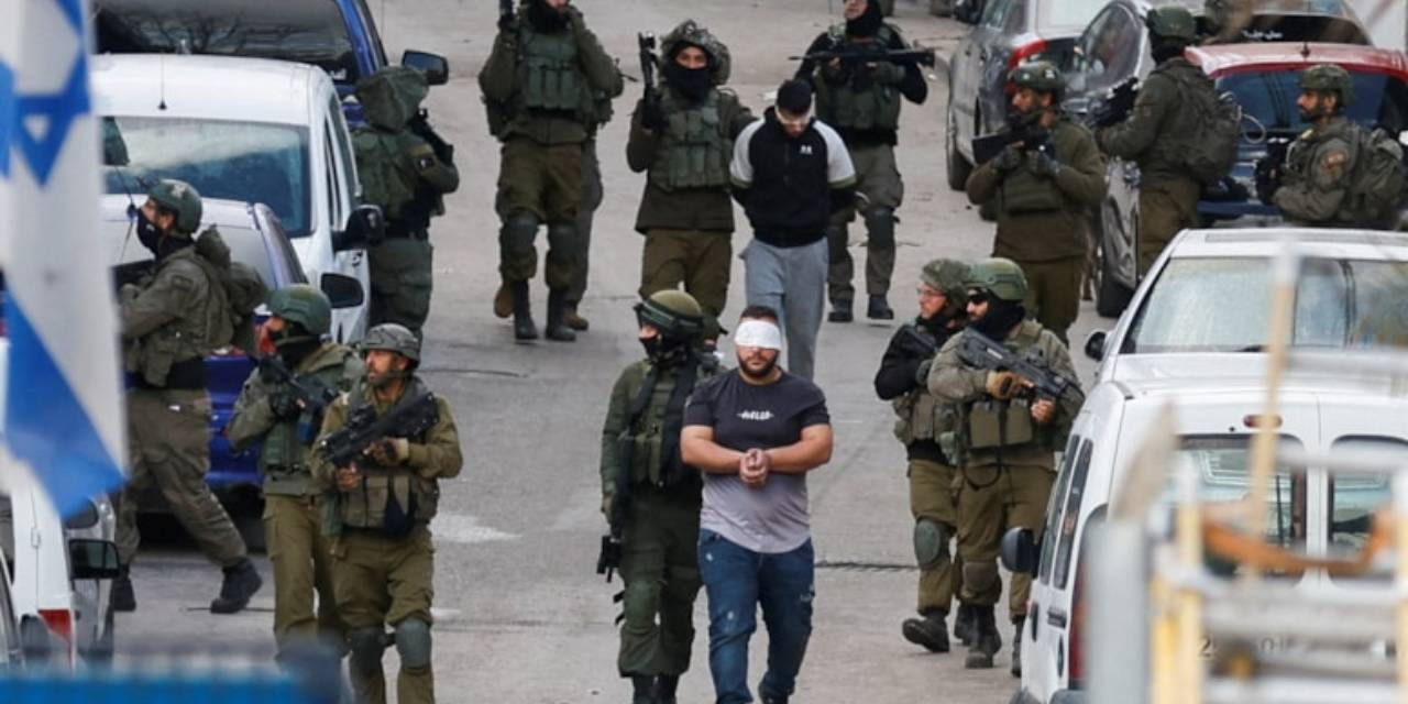 İsrail serbest bıraktığı 40 Filistinliyi tekrar gözaltına aldı