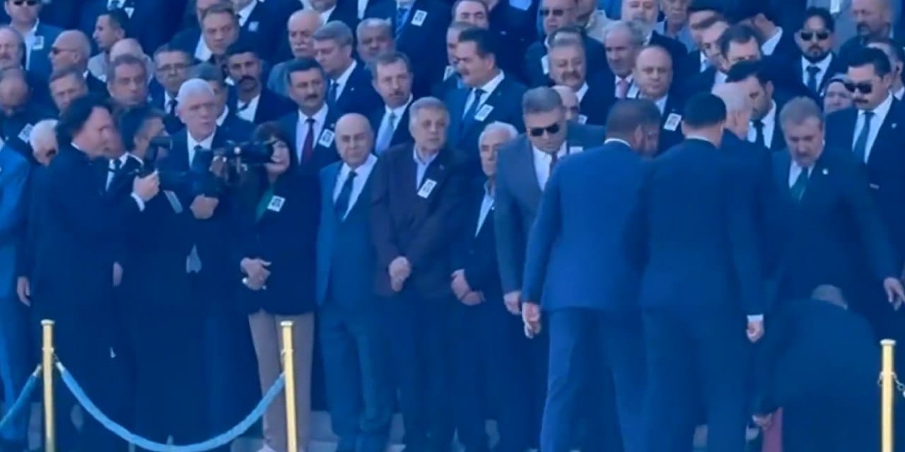 Maraş Katliamı'nın bir numaralı sanığının cenaze törenine dört genel başkan katıldı