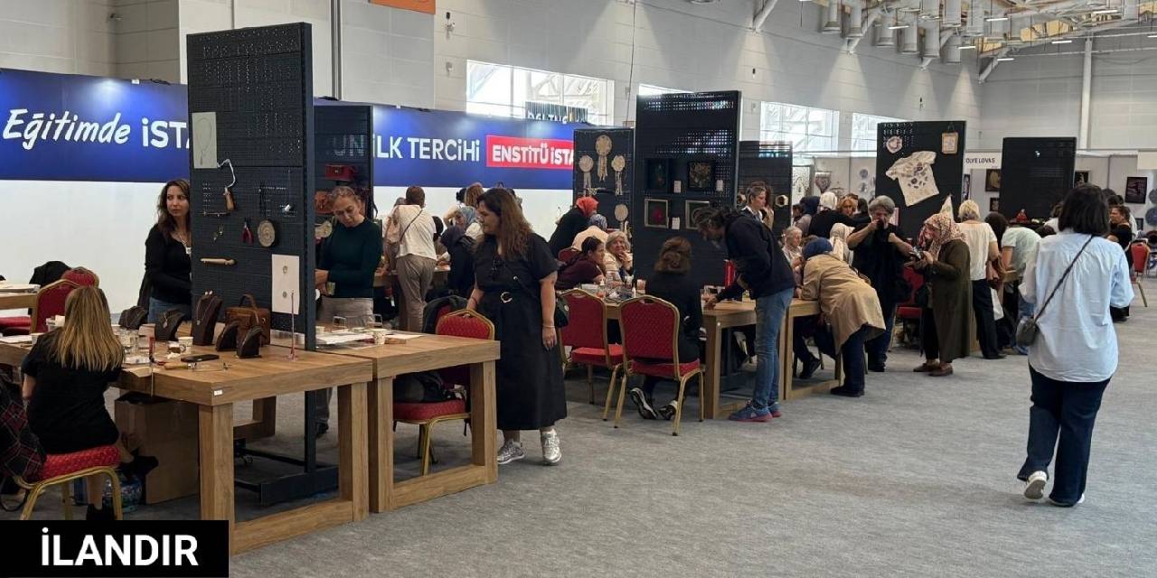 6. CRAFTİSTANBUL – Uluslararası El Sanatları Ve Tasarım Fuarı açılırken