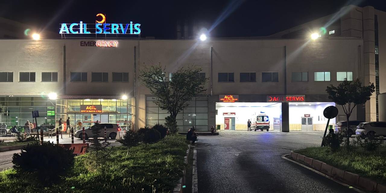 Düğün salonunda çıkan tartışma kanlı bitti: 4 yaralı