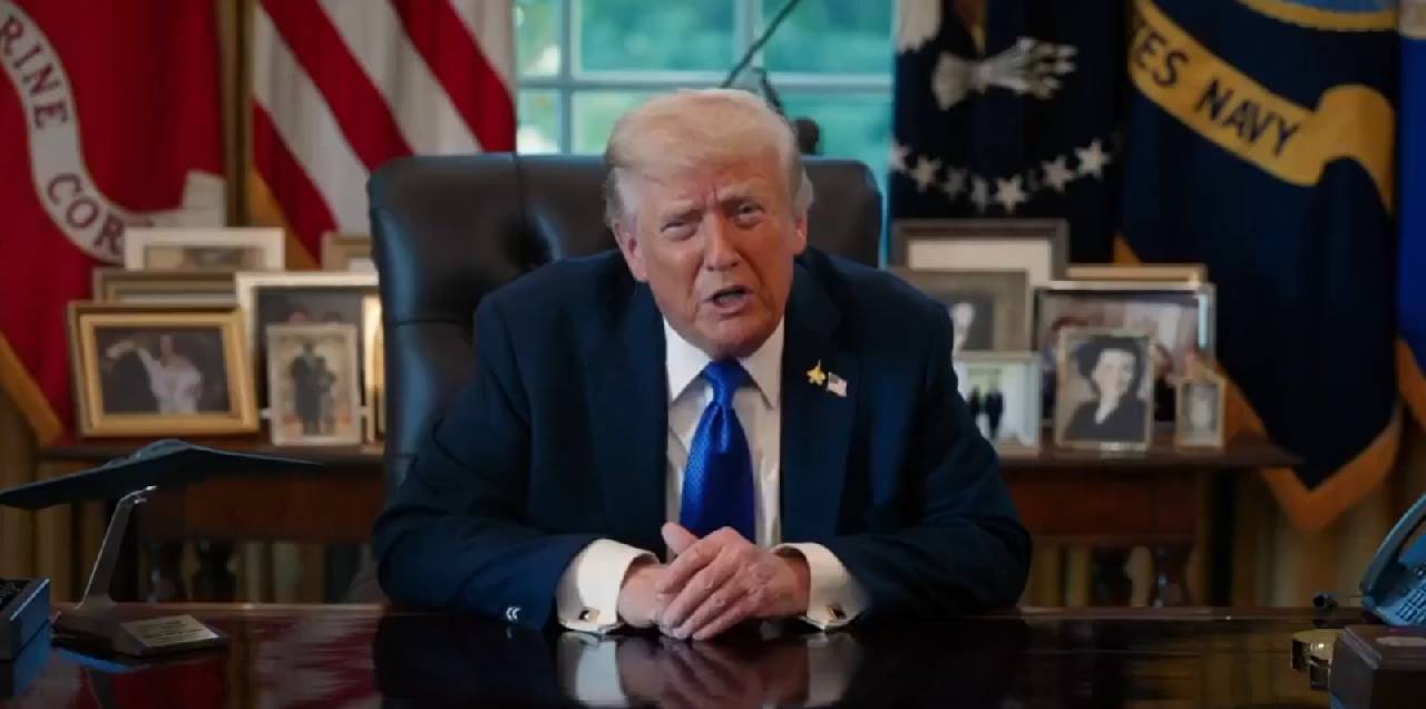 Trump, Hamas’ın cevabının ardından kameraların karşısına geçti İsrail'e seslendi! 'Bombalamayı derhal durdurun'