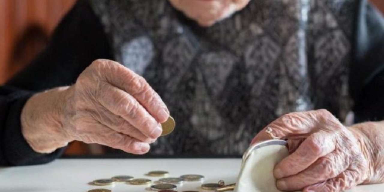 Maaş zamları silindi: Emekli, asgari ücretli, memur...