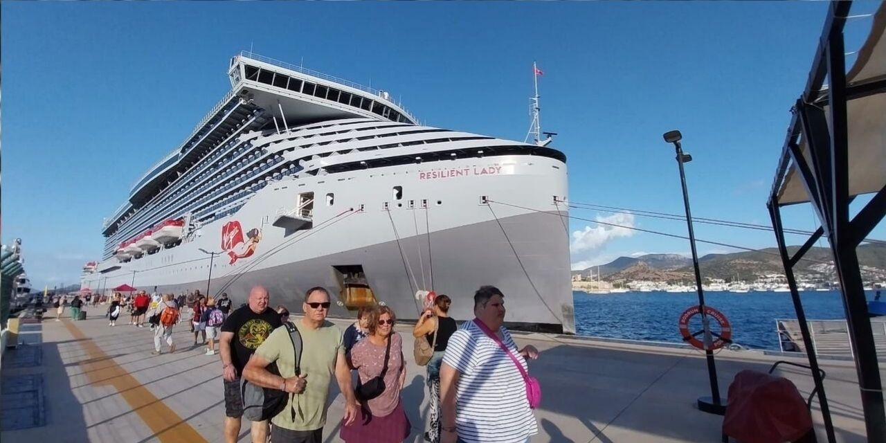 Bodrum'a geldi Mikanos'a geçecek