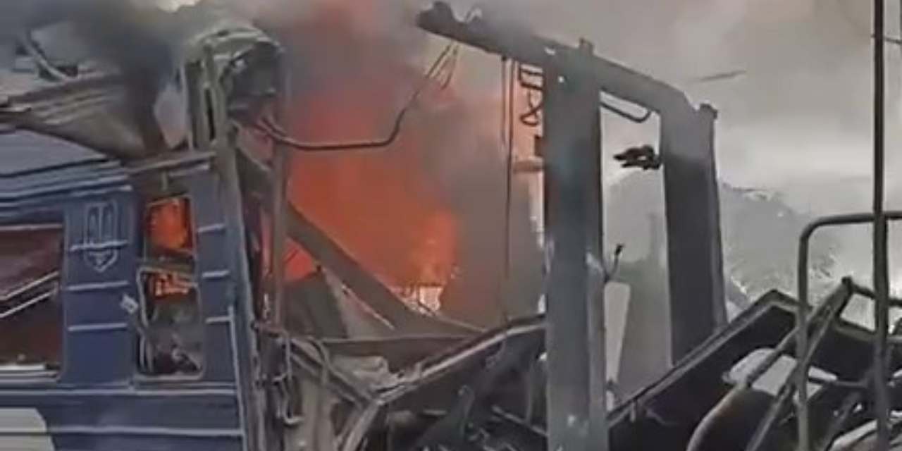 Ukrayna'da tren istasyonuna İHA saldırısı: 30 kişi yaralandı!