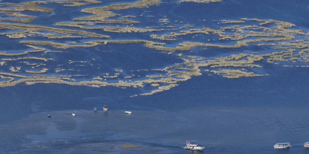 Labirent gibi kanal doğa içinde tatil: Dalyan yine dolu