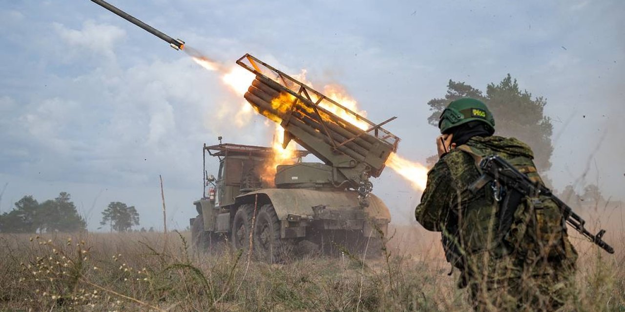 Rus ordusu ilerliyor! Bakanlık ele geçirdiğini duyurdu