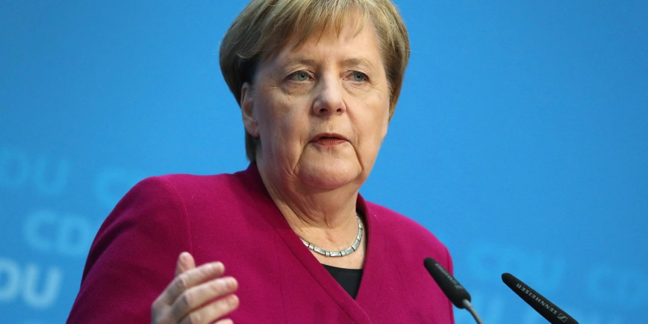 Angela Merkel yaptığı açıklamayla şoke etti: Ukrayna'daki savaşta kısmen sorumlu olduğunu düşündüğü ülkeleri sıraladı